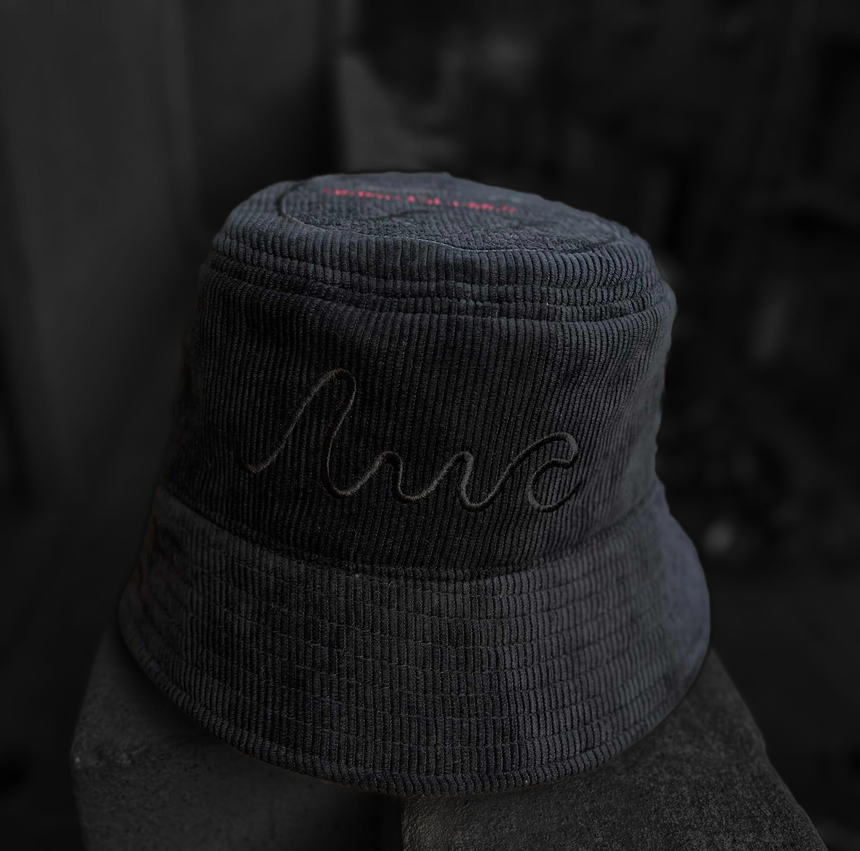 BLK ON BLK WLK ON WTR Bucket Hat – A Wave Is Coming