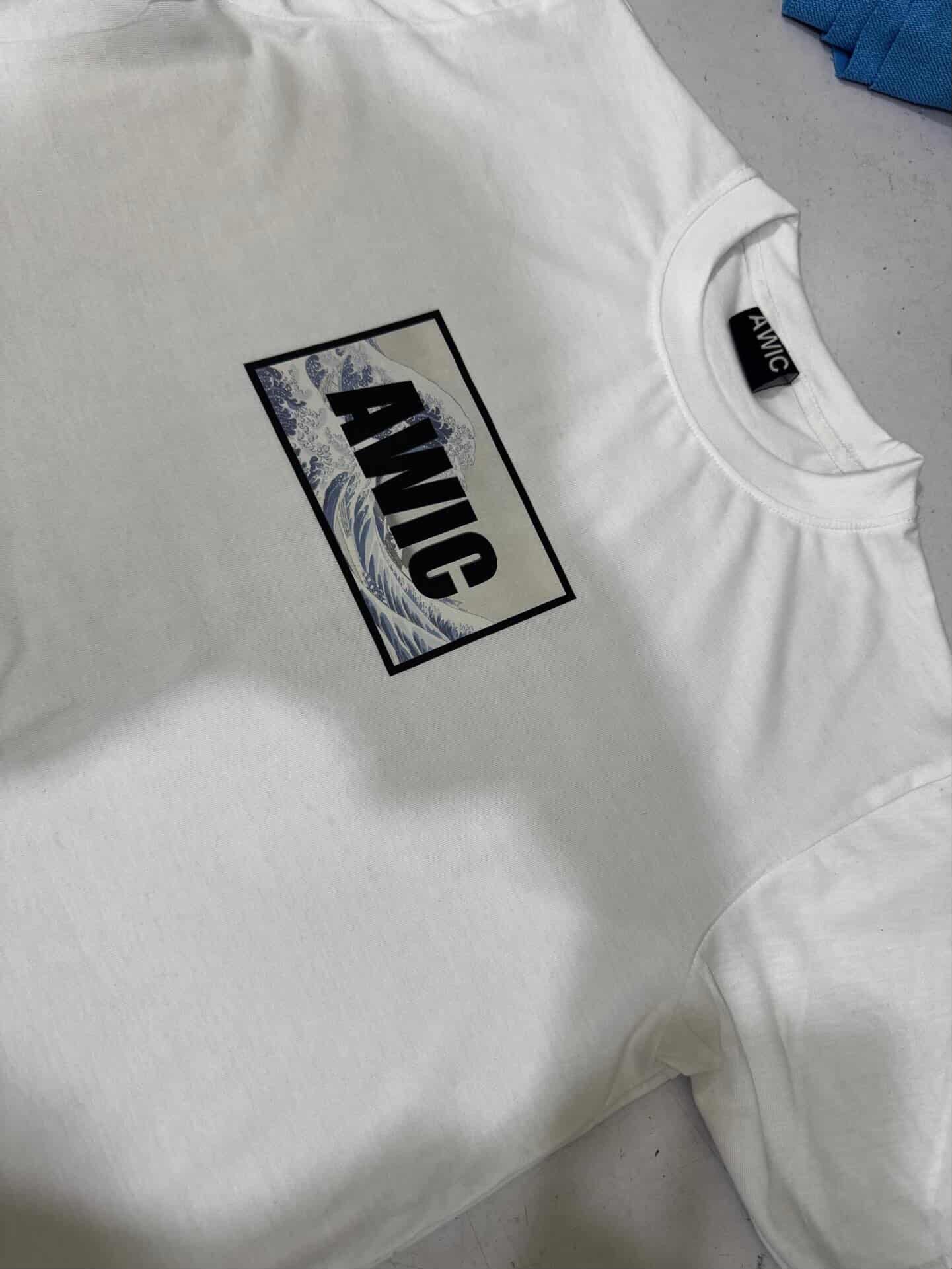 Wave Tee